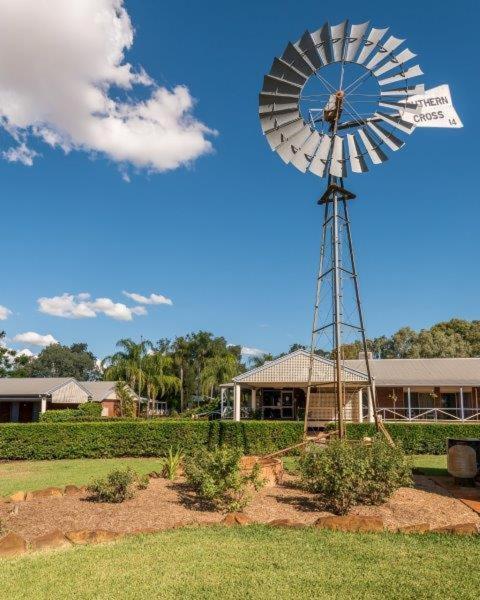 Tambo Mill Motel & Caravan Park Esterno foto