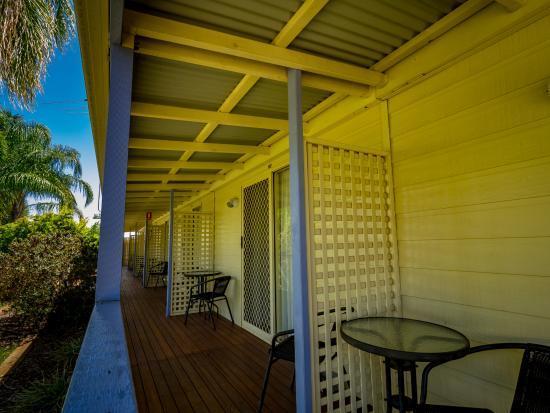 Tambo Mill Motel & Caravan Park Esterno foto